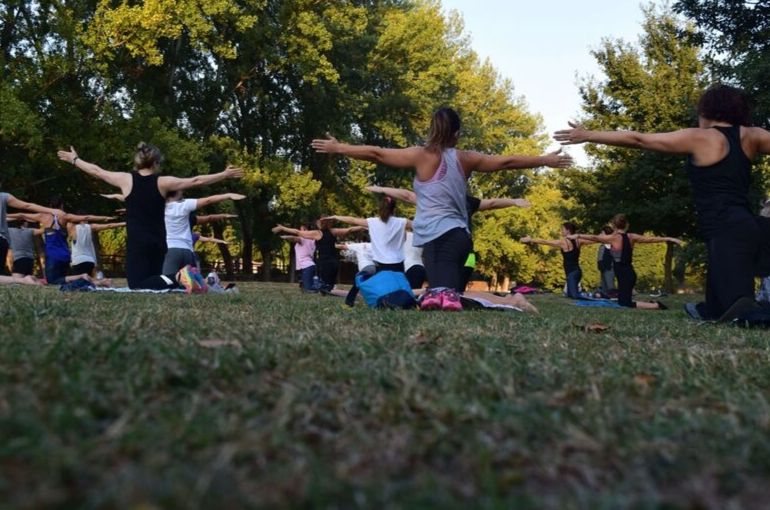 People exercising